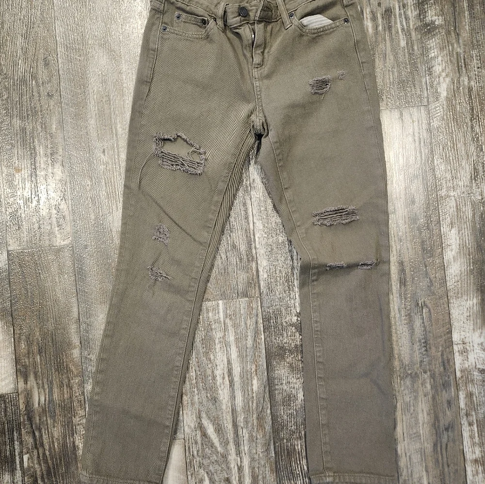 GAP 1969 girlfriend
